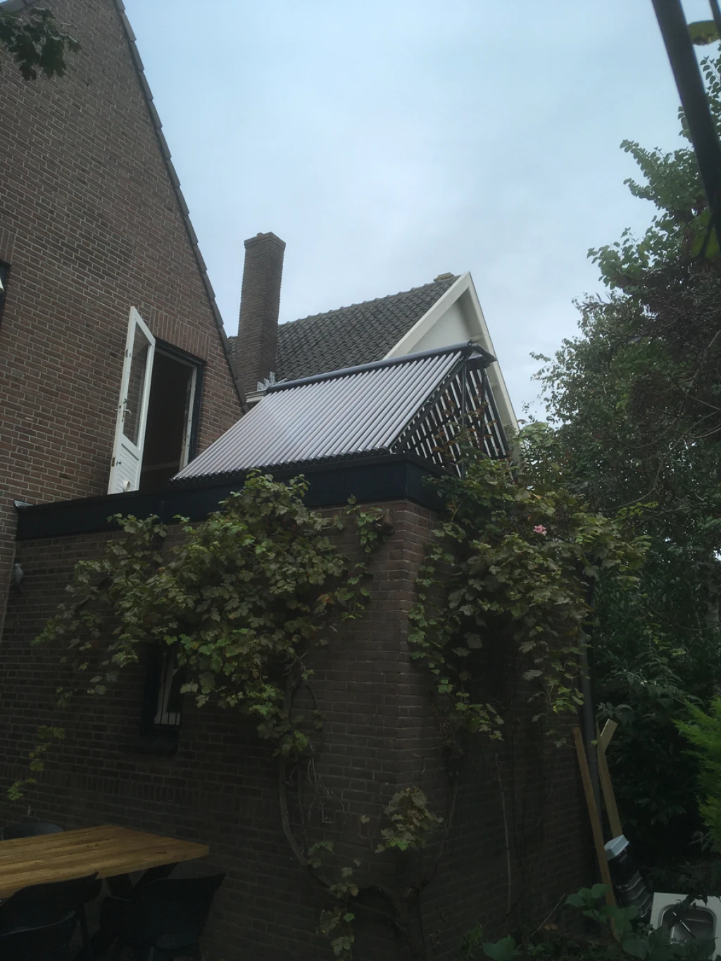 Woning in Geldemalsen voorzien van een nieuw Reheat heet water systeem.